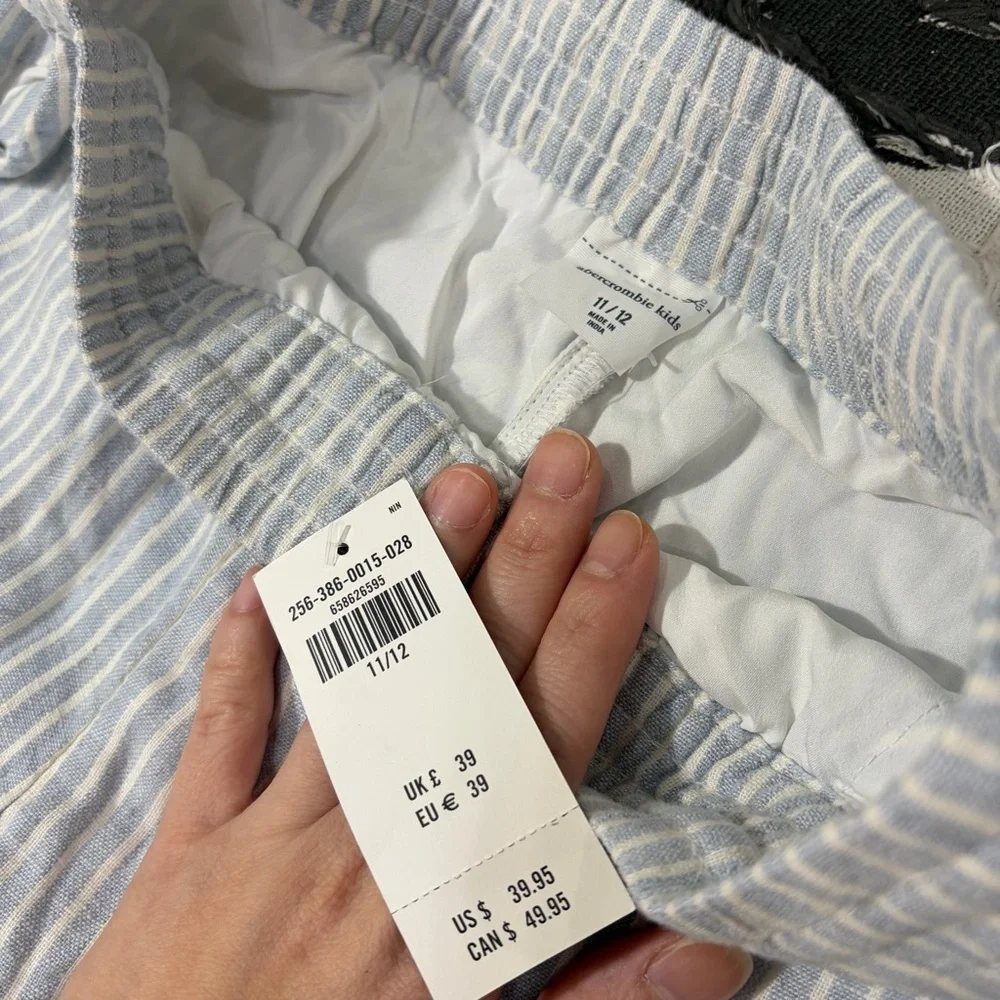 Girl's size 11/12 ABERCROMBIE & FITCH Wide Leg PantBlue Stripe NWT - Picture 5 of 7